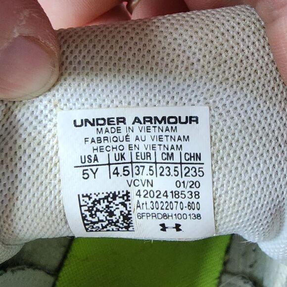 Under Armour football cleats kids size 5Y red and white - Picture 5 of 6